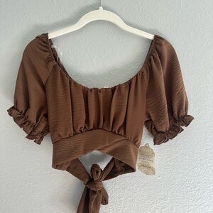NWT! Brown Puff Sleeve Top